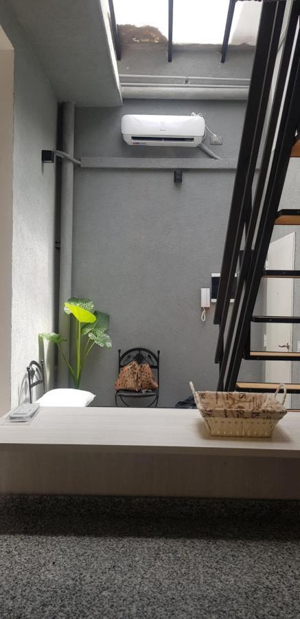 Coqueto Loft Palermo Hollywood Apartment Buenos Aires Bagian luar foto