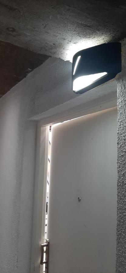 Coqueto Loft Palermo Hollywood Apartment Buenos Aires Bagian luar foto